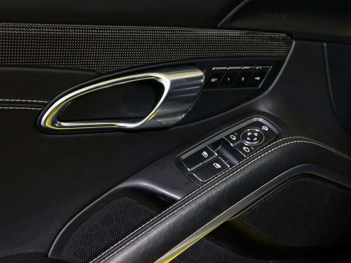 Купить Porsche Cayman S, 2020, 130 952 км, фото №21