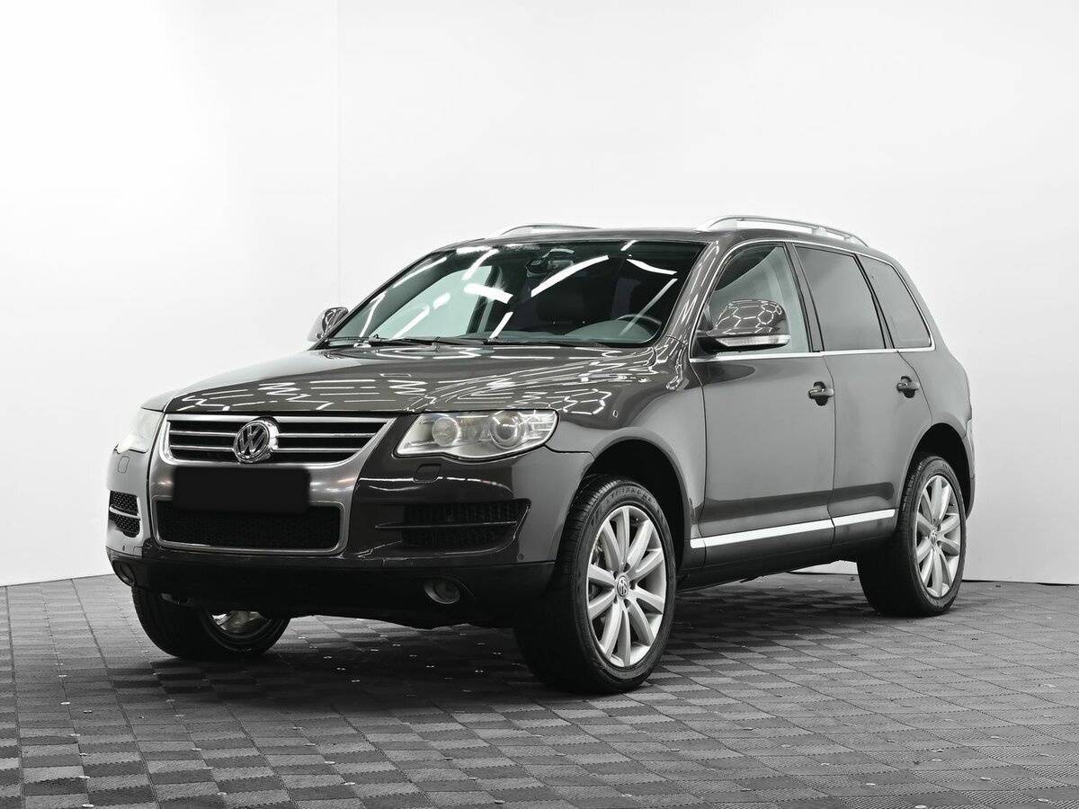 Купить Volkswagen Touareg, 2010, 174 000 км, фото №1