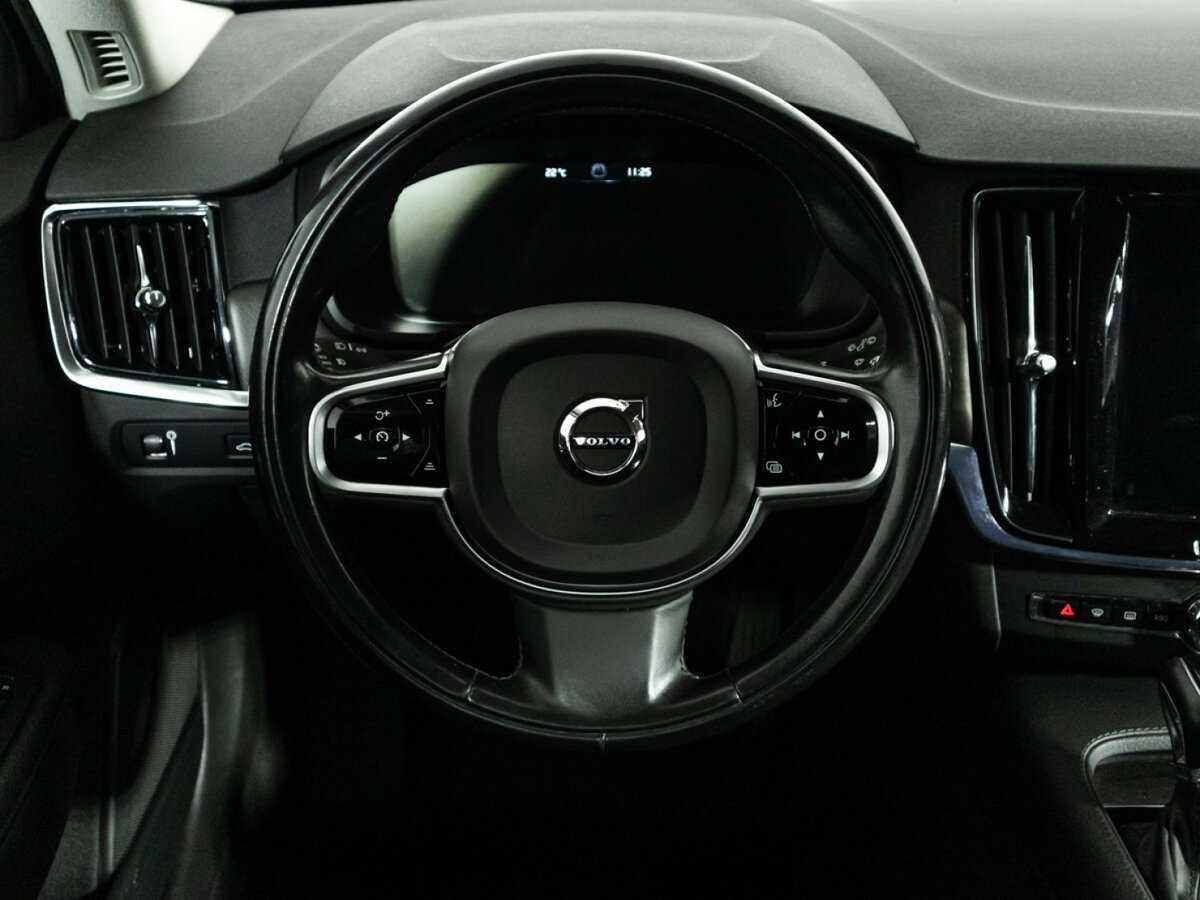 Купить Volvo V90 Cross Country, 2019, 164 171 км, фото №20