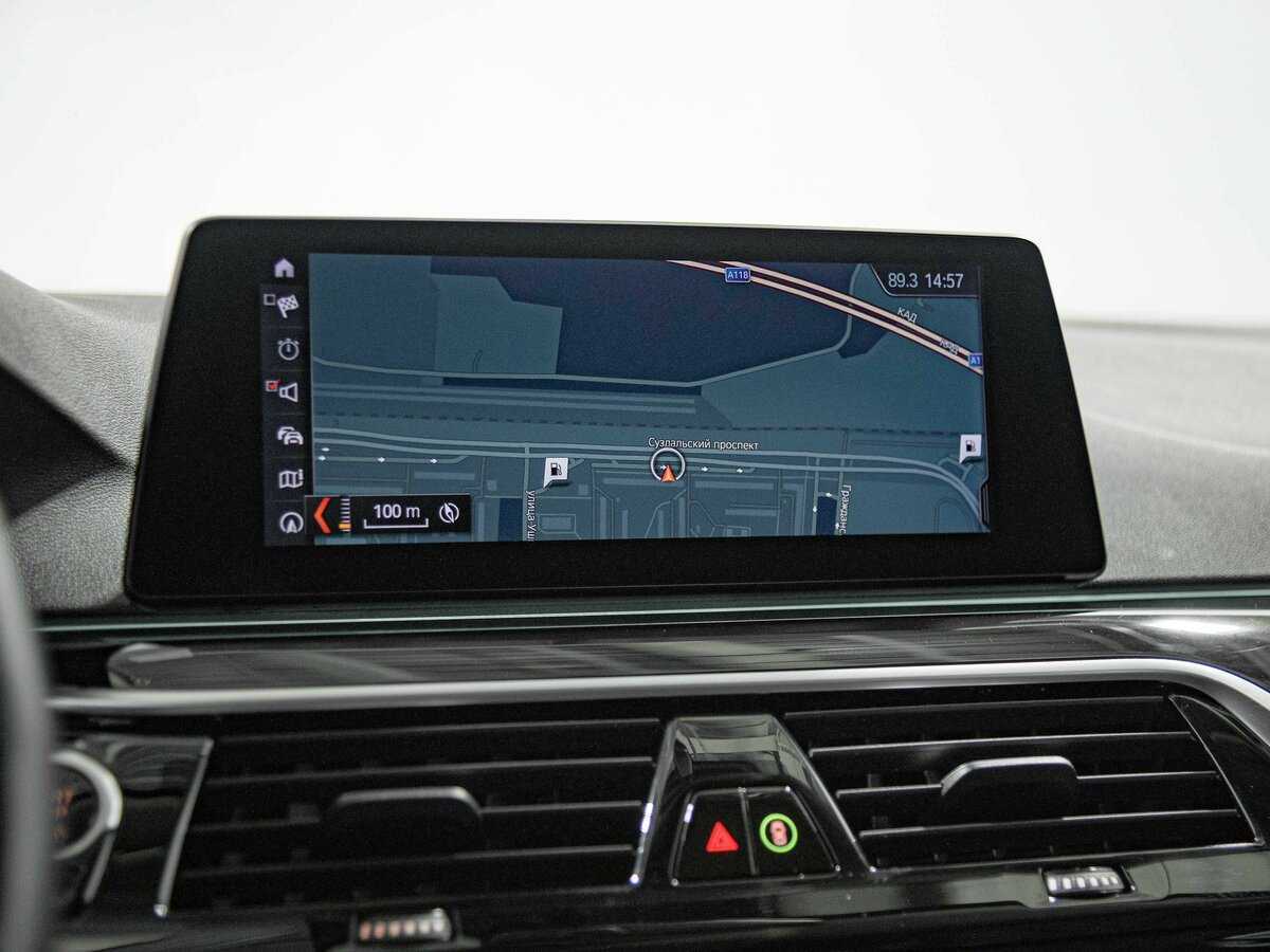 Купить BMW 5 серии 520d xDrive, 2018, 139 124 км, фото №12