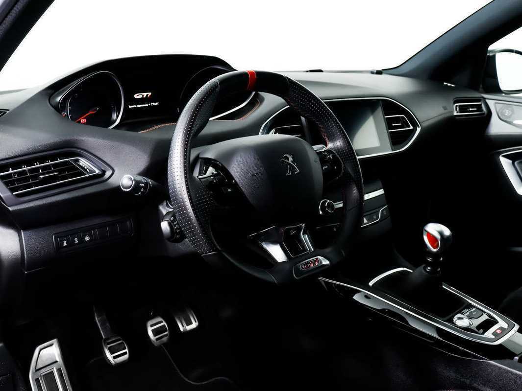 Купить Peugeot 308 GTi, 2019, 67 474 км, фото №13
