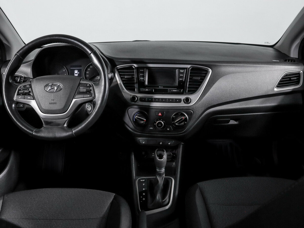 Купить Hyundai Solaris II, 2018, 70 070 км, фото №10