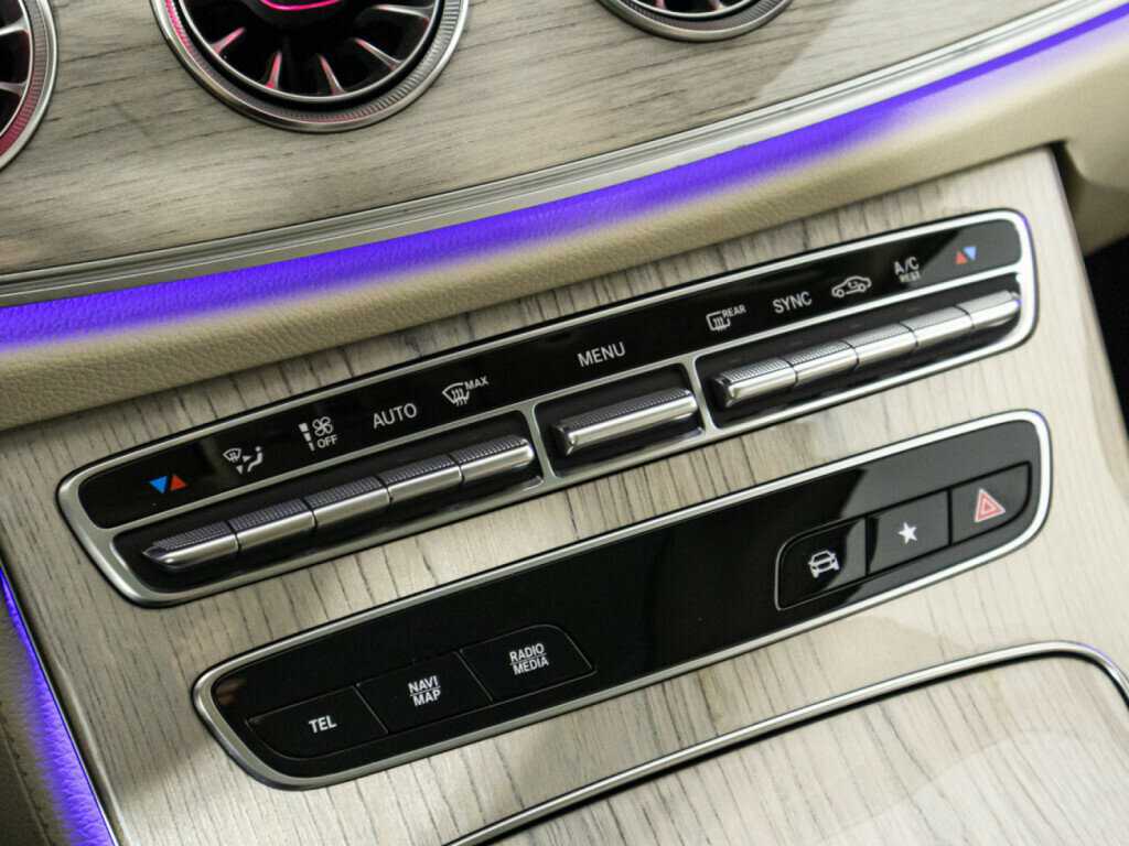Купить Mercedes-Benz E-Класс 200, 2021, 55 600 км, фото №23