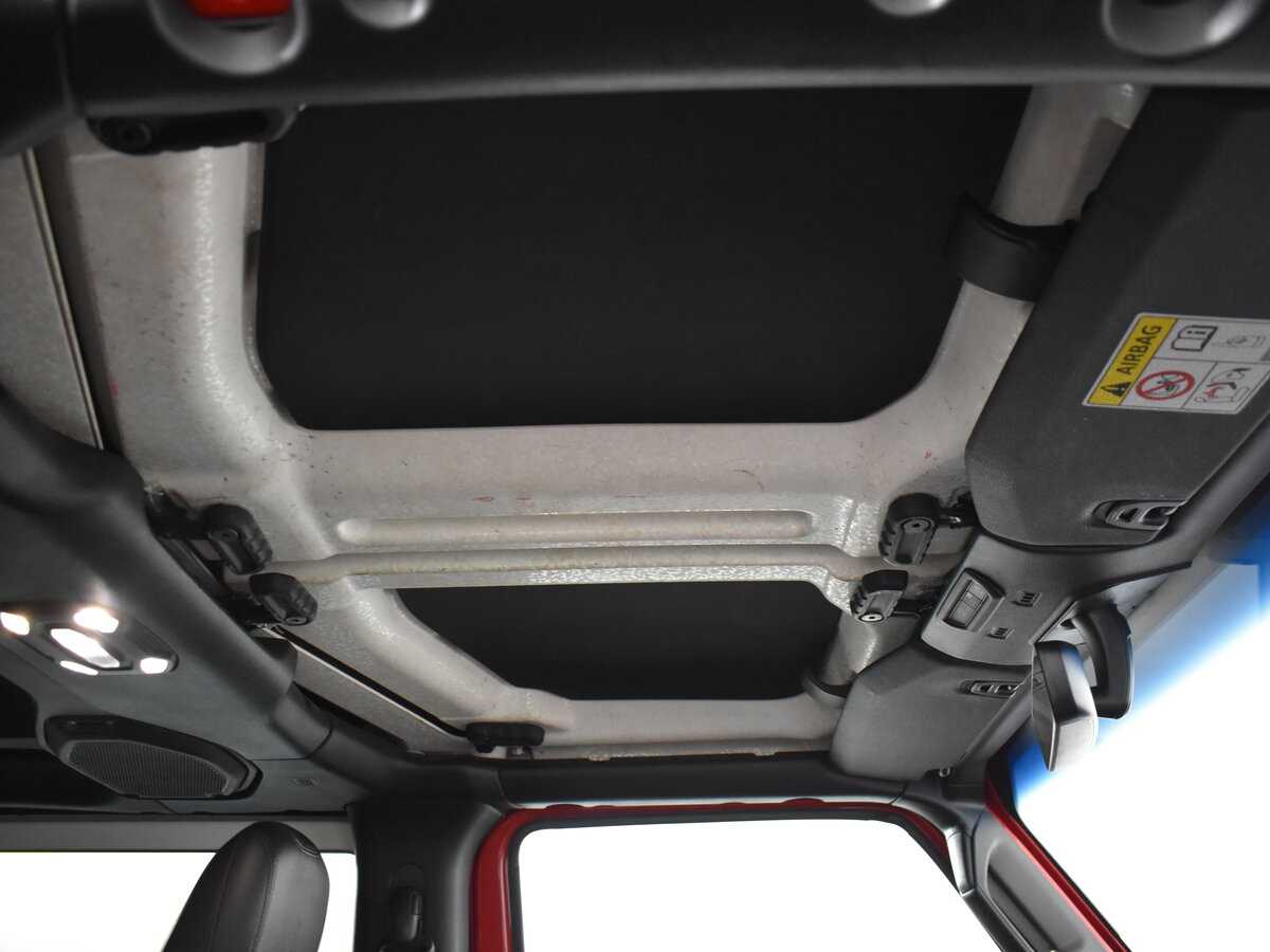 Купить Jeep Wrangler, 2021, 118 000 км, фото №15