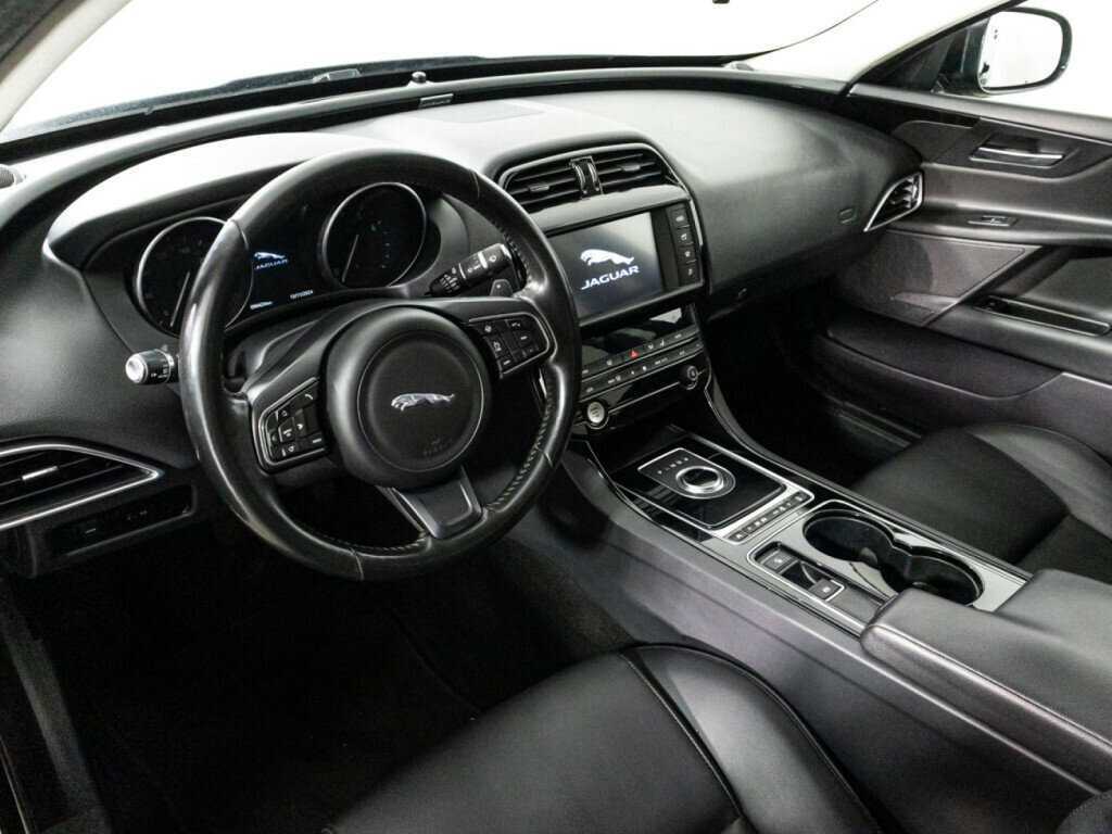 Купить Jaguar XE, 2017, 90 423 км, фото №11