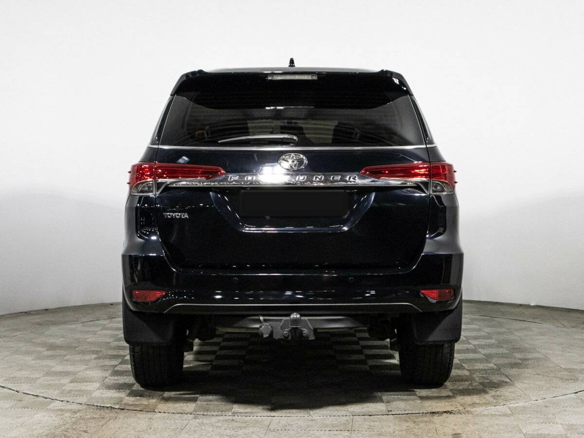 Купить Toyota Fortuner, 2019, 113 061 км, фото №5