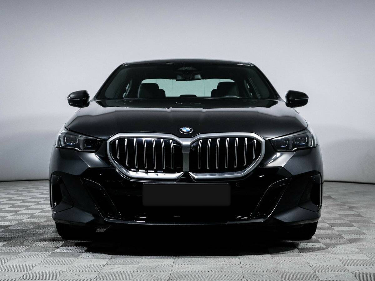 Купить BMW 5 серии 520d xDrive VIII (G60/G61/G68), 2023, 11 666 км, фото №2