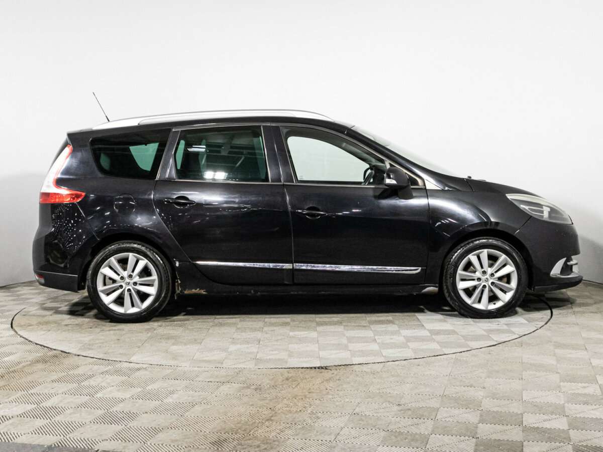 Купить Renault Scenic Grand, 2012, 194 789 км, фото №4