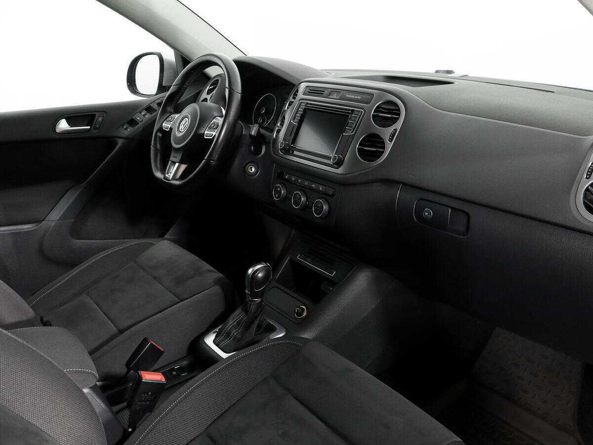 Купить Volkswagen Tiguan, 2016, 111 148 км, фото №9