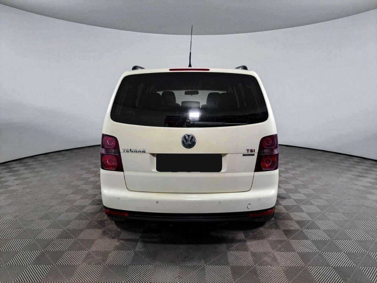 Купить Volkswagen Touran, 2010, 177 000 км, фото №6