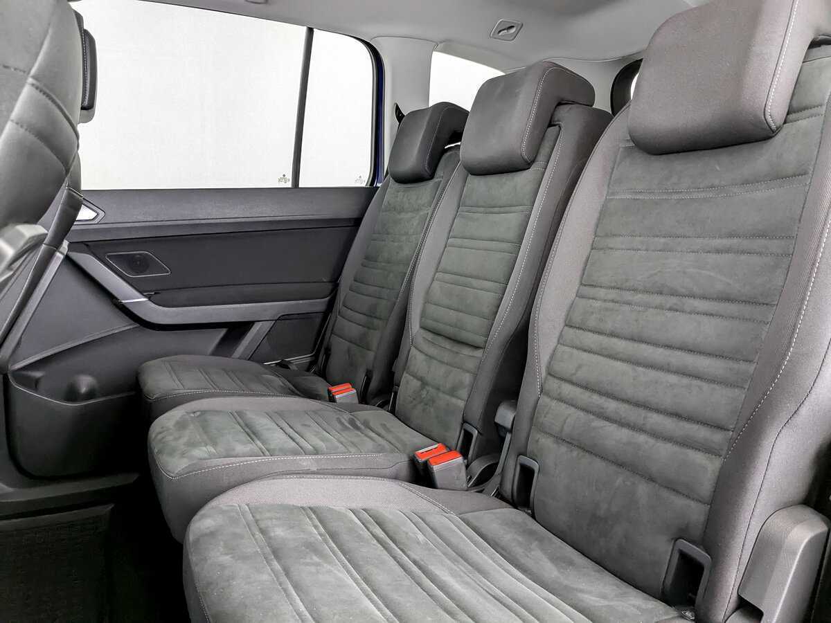 Купить Volkswagen Touran, 2018, 234 634 км, фото №9