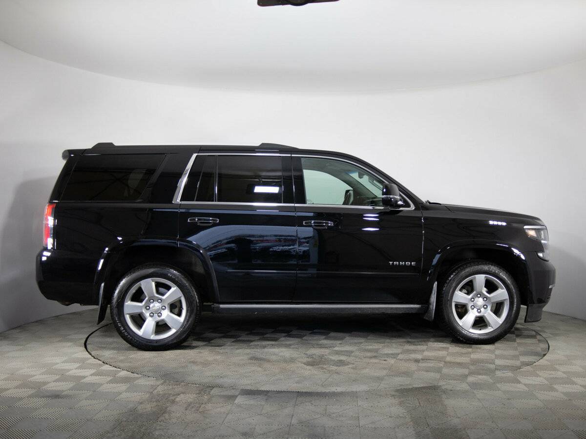 Купить Chevrolet Tahoe IV, 2019, 121 100 км, фото №5