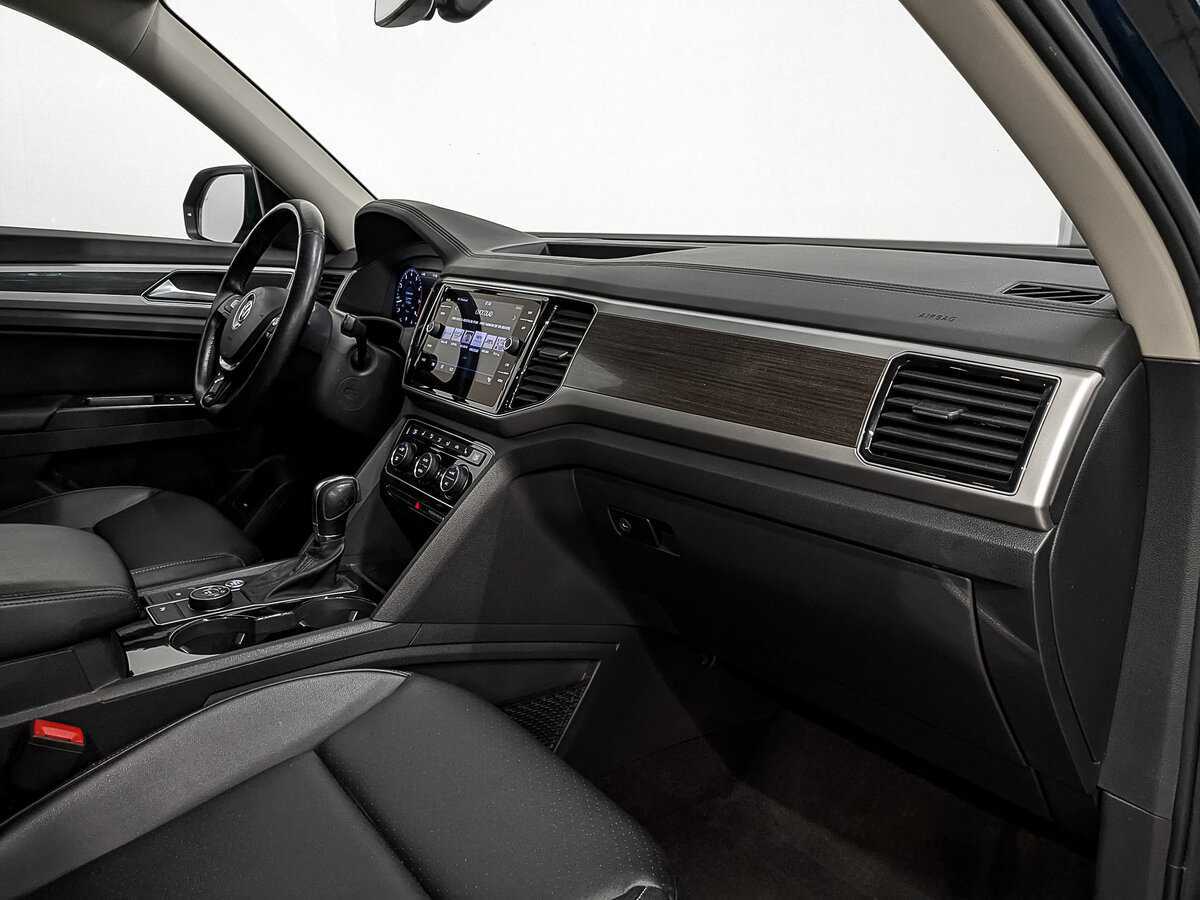 Купить Volkswagen Teramont, 2018, 144 759 км, фото №13