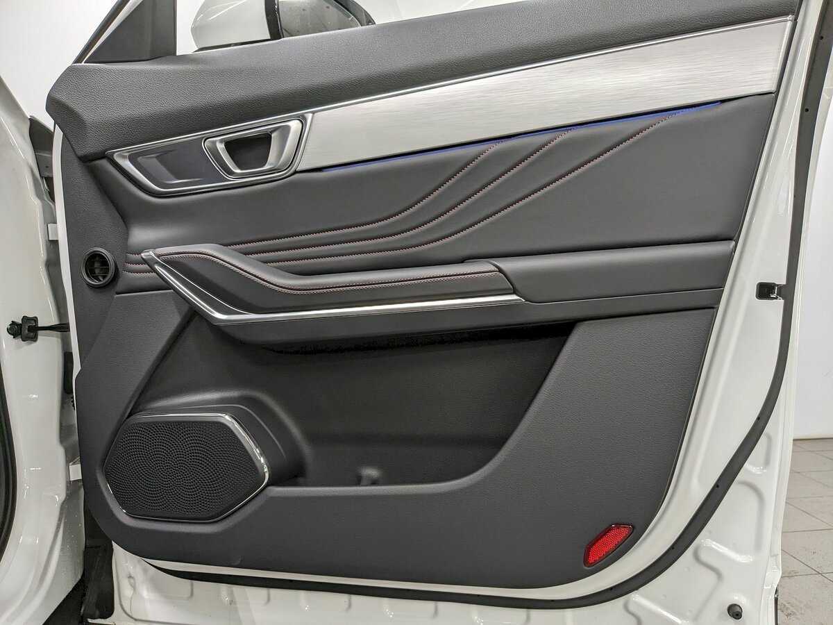 Купить FAW Bestune T99, 2023, 50 км, фото №22