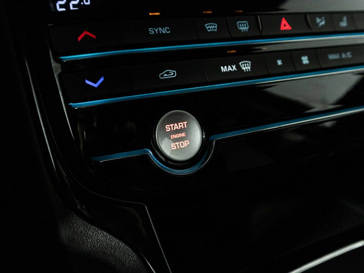 Купить Jaguar XE, 2015, 142 853 км, фото №19