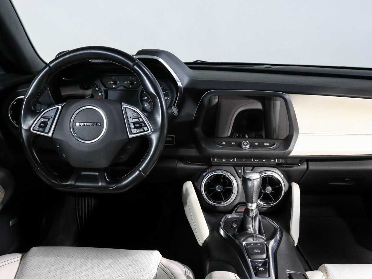 Купить Chevrolet Camaro SS, 2020, 37 612 км, фото №9