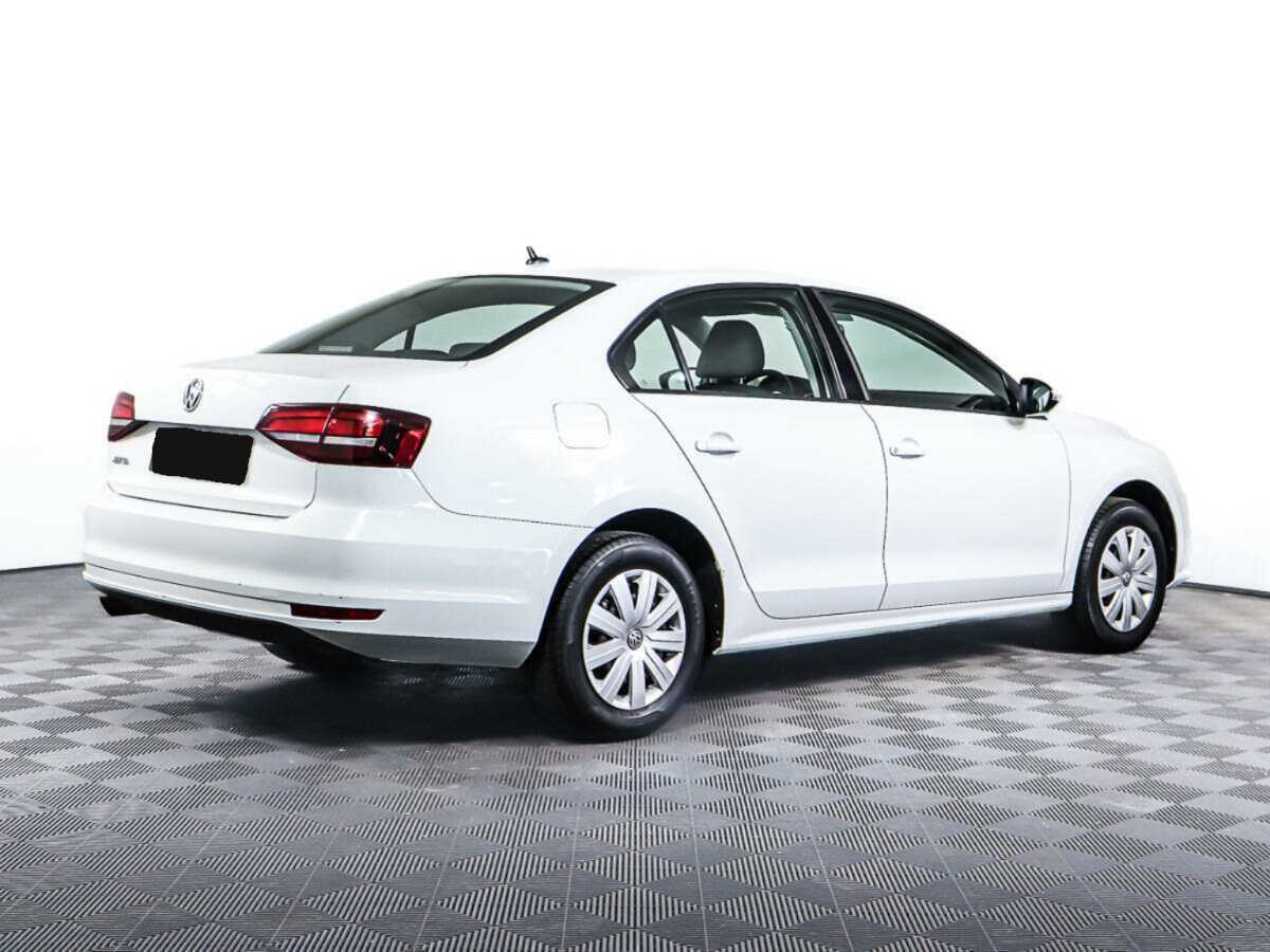 Купить Volkswagen Jetta, 2016, 64 905 км, фото №2