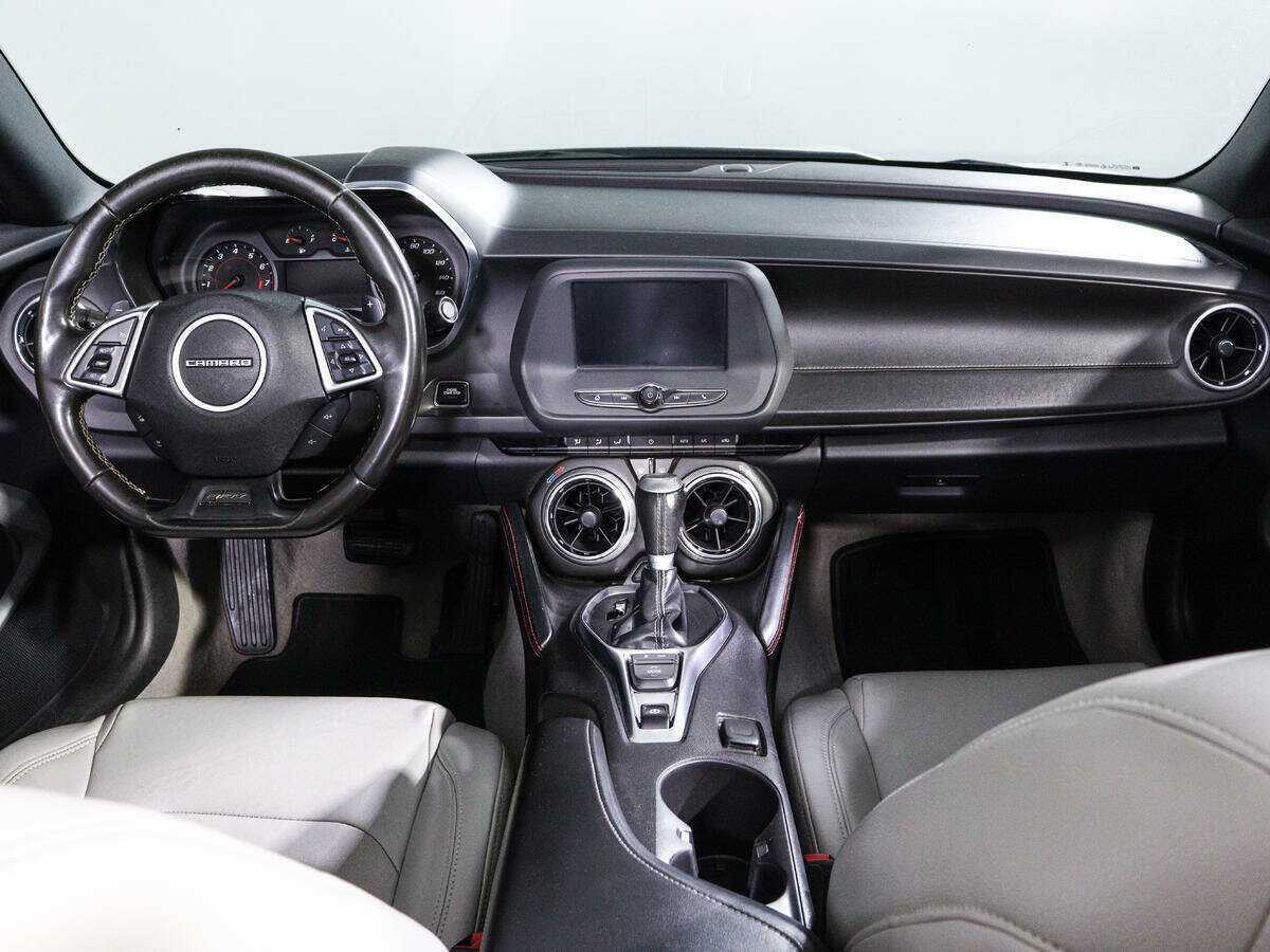 Купить Chevrolet Camaro, 2016, 130 500 км, фото №17