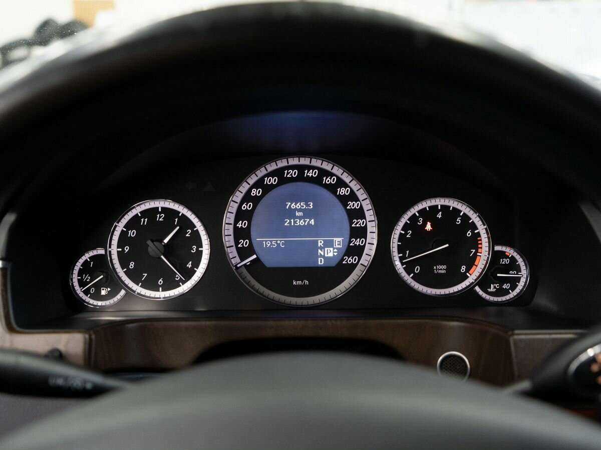 Купить Mercedes-Benz E-Класс 250 7G-Tronic, 2011, 213 000 км, фото №8