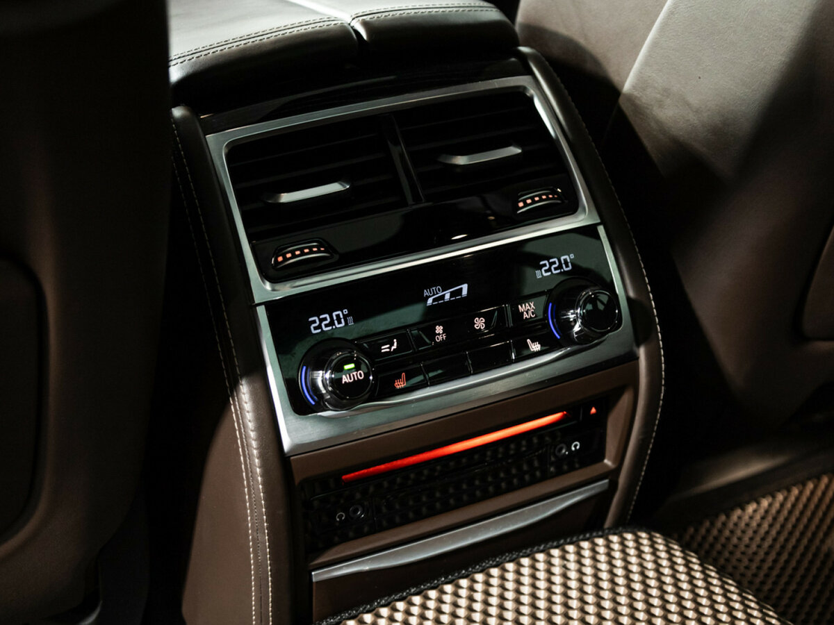 Купить BMW 7 серии Long 740Ld xDrive VI (G11/G12), 2016, 170 276 км, фото №15