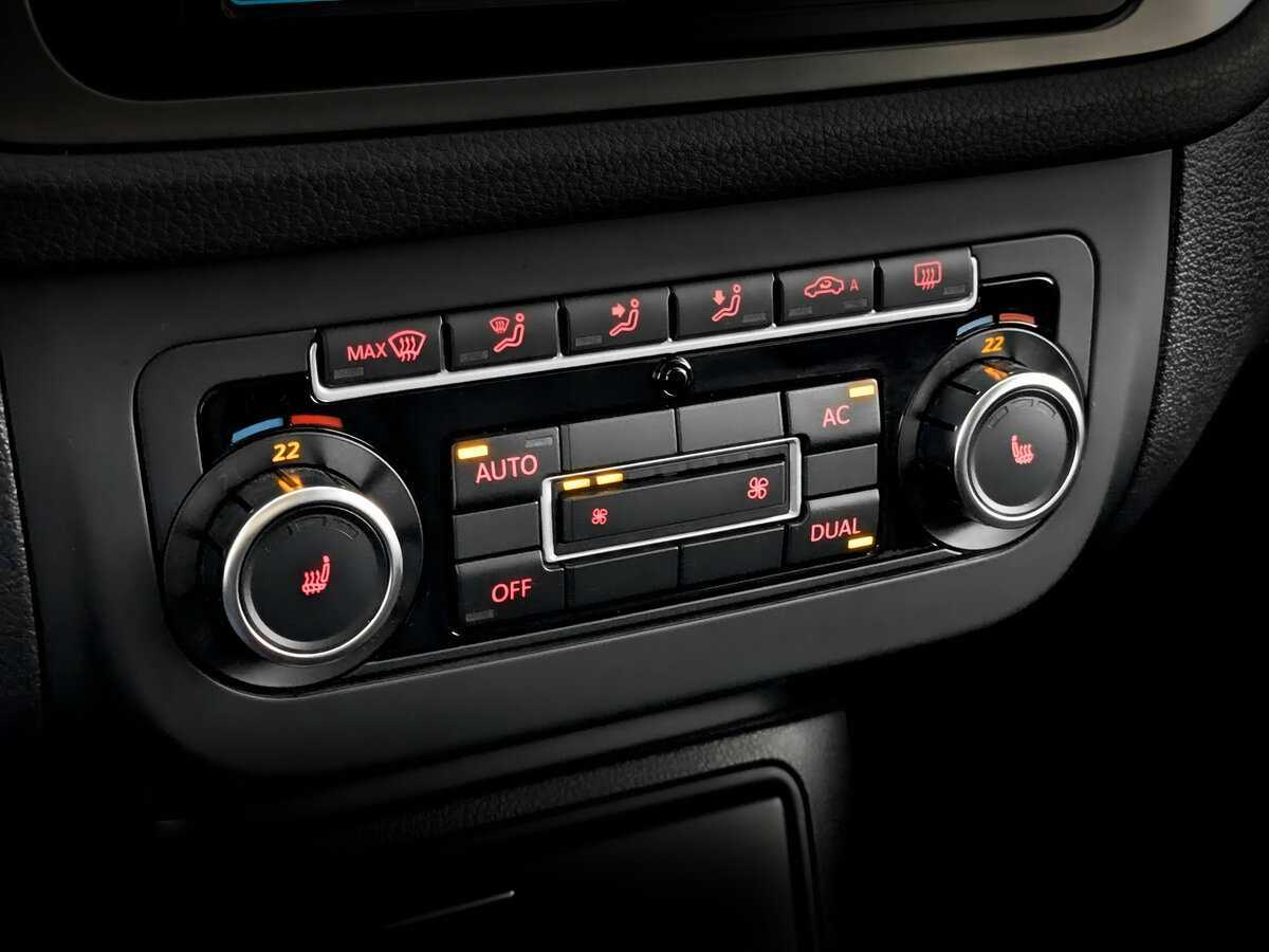 Купить Volkswagen Tiguan, 2010, 131 807 км, фото №23