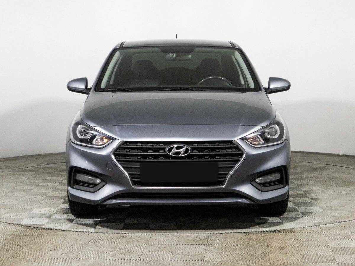 Купить Hyundai Solaris, 2018, 152 848 км, фото №2