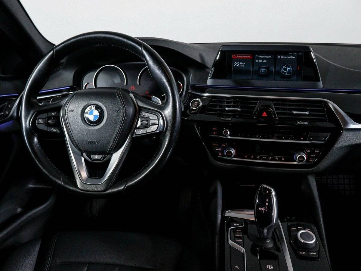 Купить BMW 5 серии 520d xDrive, 2018, 172 819 км, фото №12
