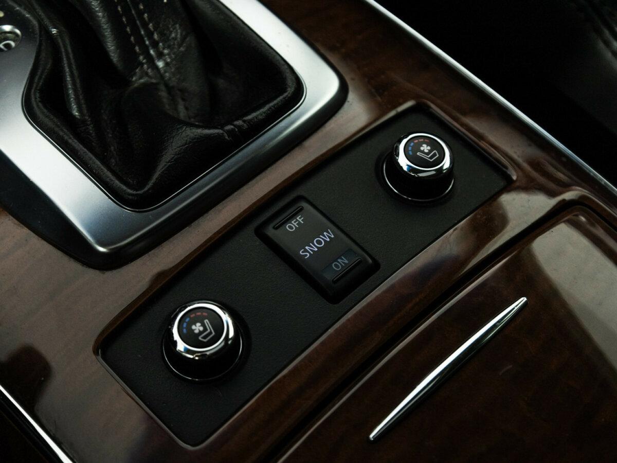 Купить Infiniti QX70, 2014, 135 000 км, фото №19