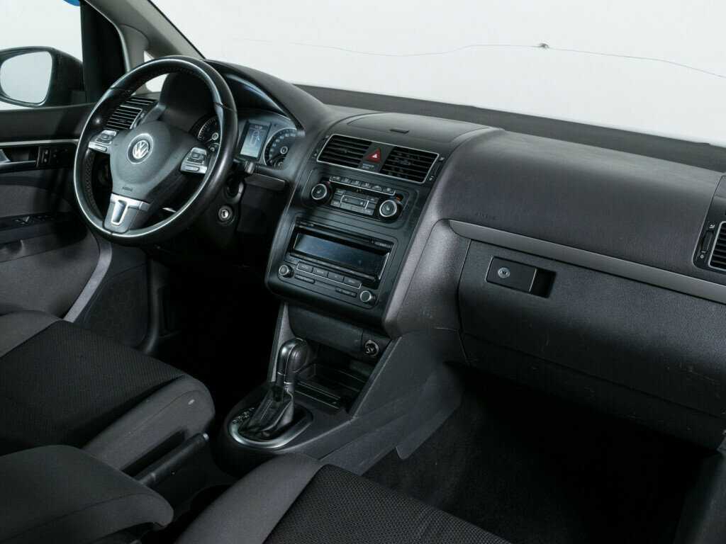 Купить Volkswagen Touran, 2011, 160 547 км, фото №8