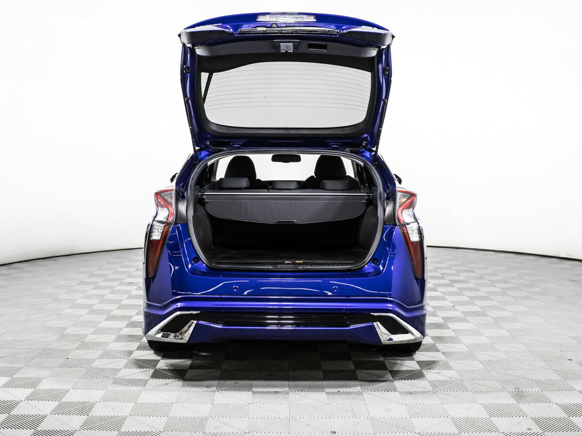 Купить Toyota Prius IV (XW50), 2016, 175 233 км, фото №11