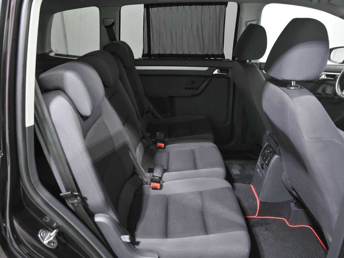 Купить Volkswagen Touran, 2013, 205 281 км, фото №15