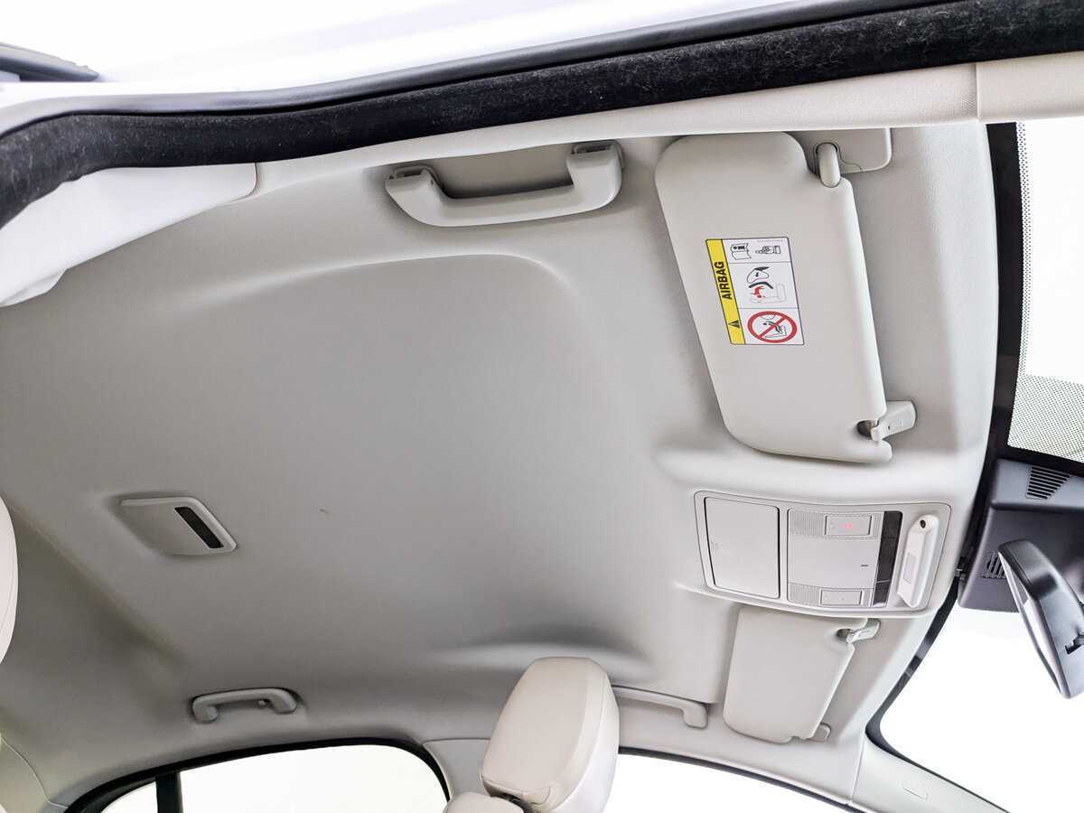 Купить Jaguar XE, 2017, 98 697 км, фото №23