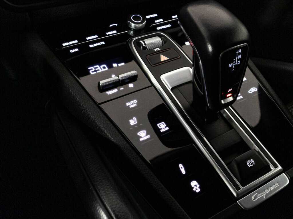 Купить Porsche Cayenne S Coupé, 2019, 86 348 км, фото №22