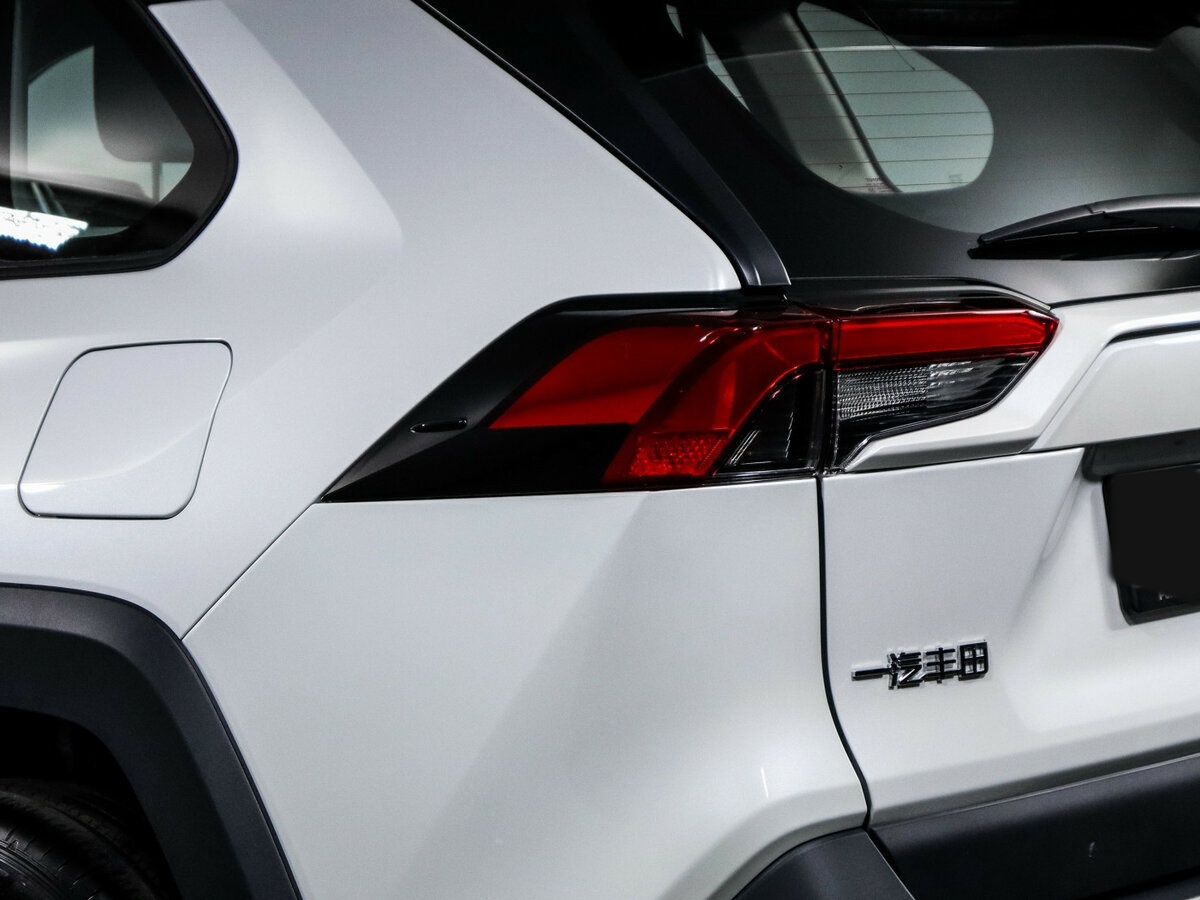 Купить Toyota RAV4 V (XA50), 2025, 400 км, фото №18