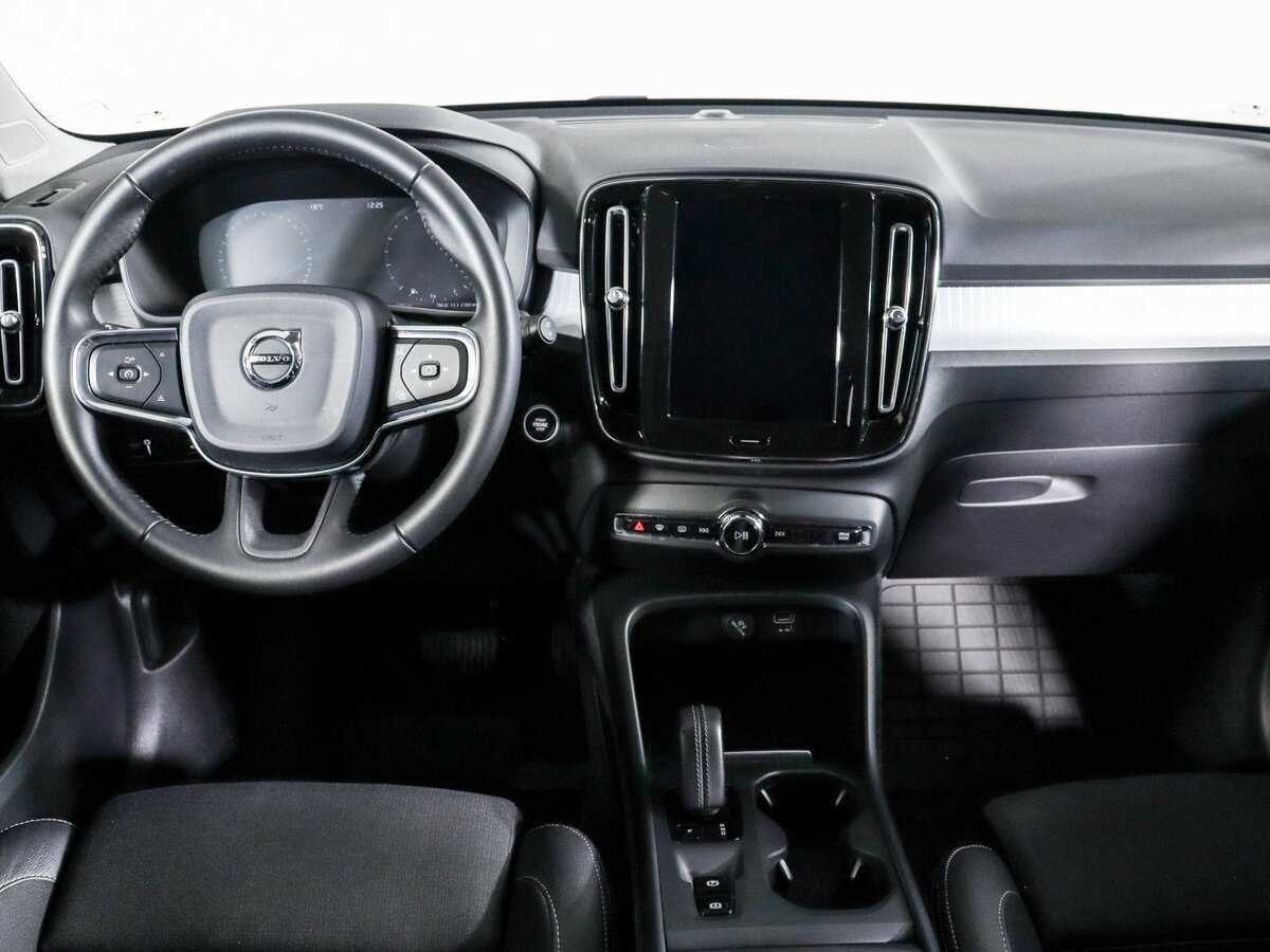 Купить Volvo XC40, 2018, 21 605 км, фото №9