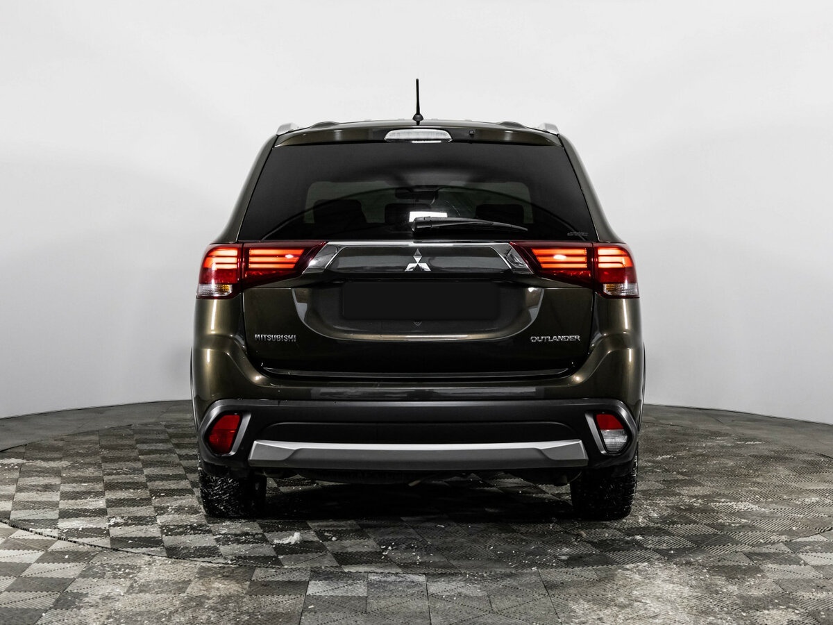 Купить Mitsubishi Outlander III Рестайлинг 2, 2015, 245 490 км, фото №5