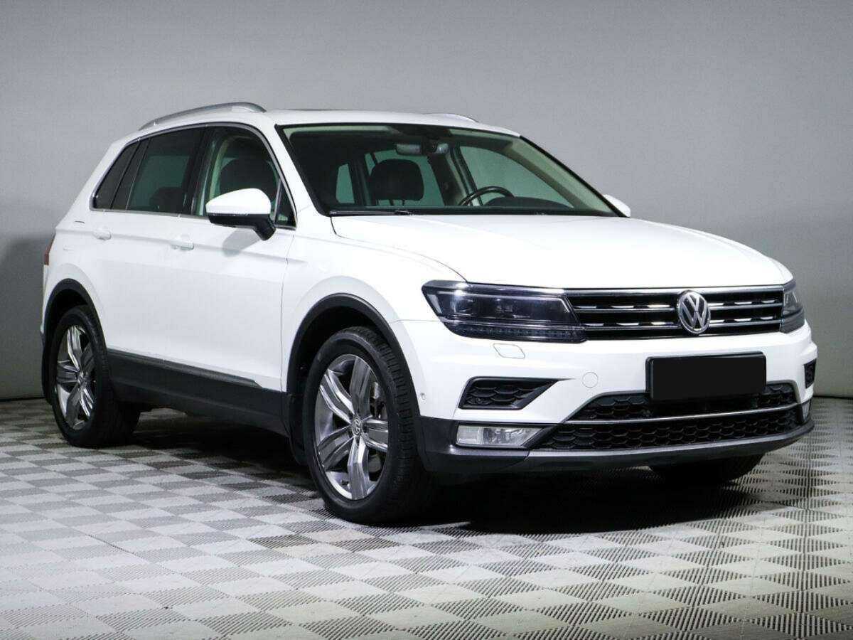 Купить Volkswagen Tiguan, 2017, 101 900 км, фото №3