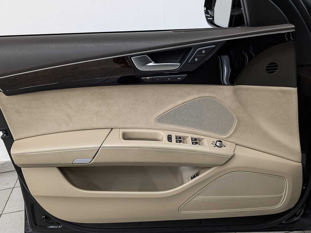 Купить Audi A8 Long, 2014, 91 754 км, фото №19