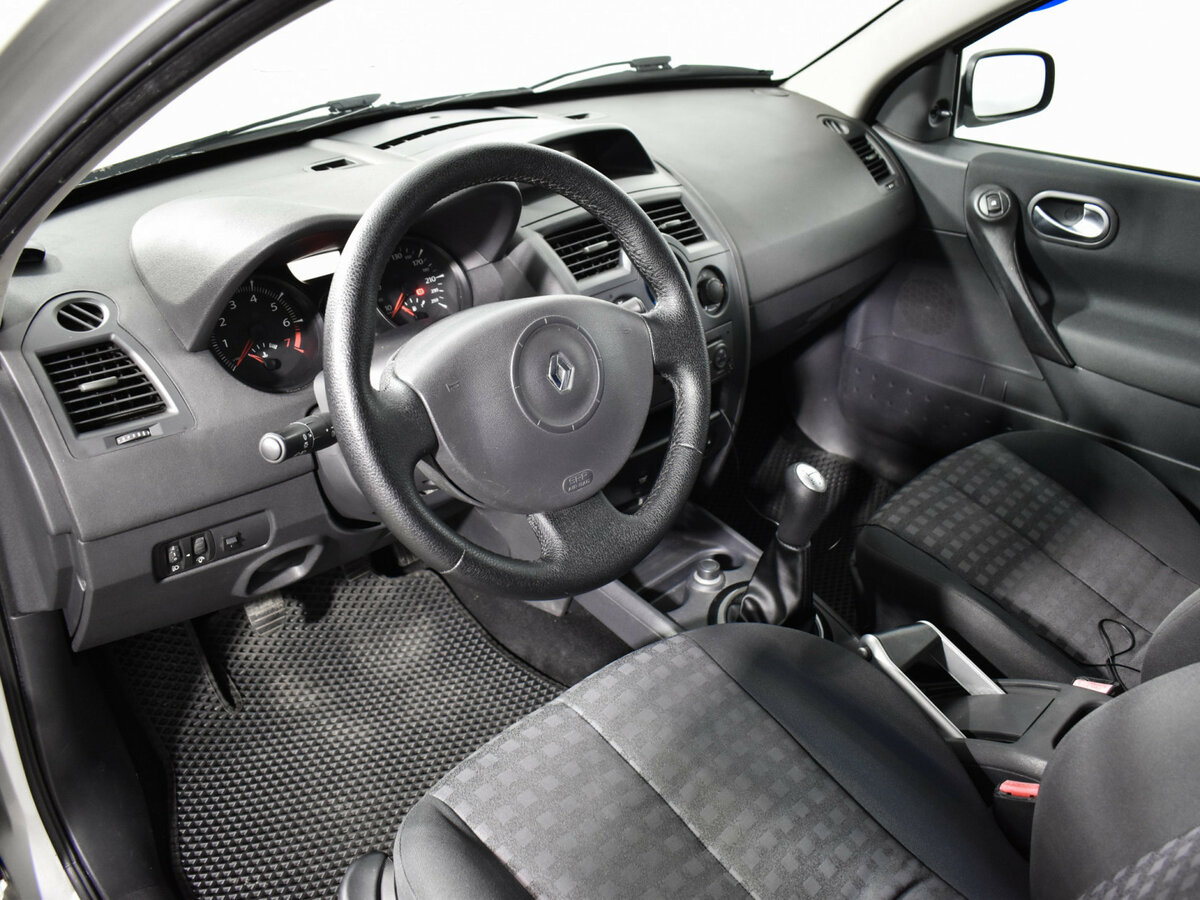 Купить Renault Megane II Рестайлинг, 2006, 277 800 км, фото №9