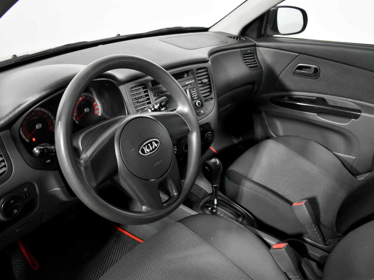 Купить Kia Rio II Рестайлинг, 2011, 168 213 км, фото №9