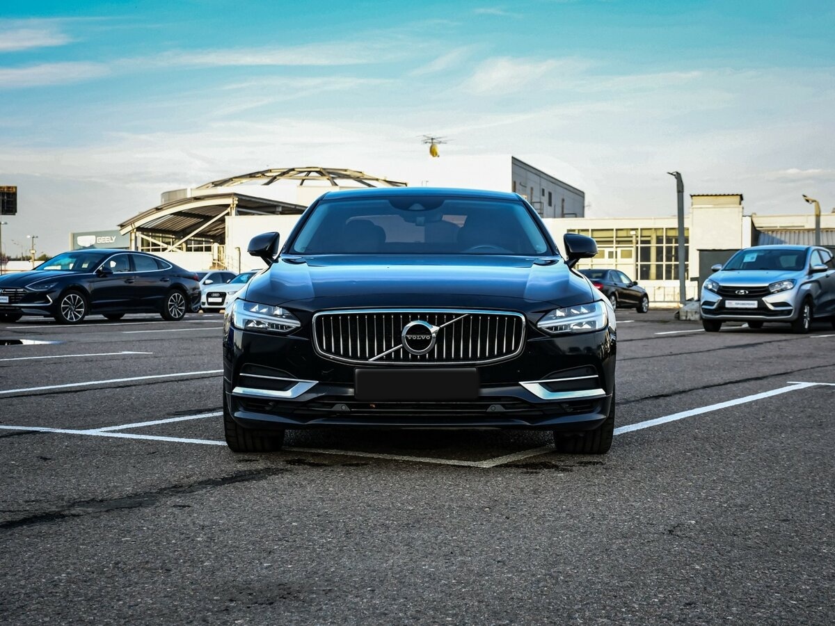 Купить Volvo S90 II, 2020, 85 936 км, фото №2