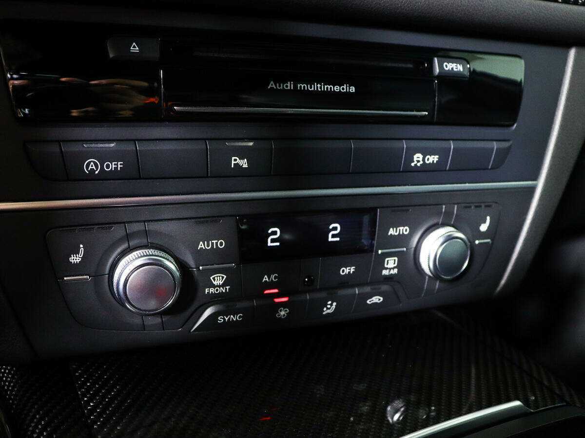 Купить Audi RS 6, 2015, 78 907 км, фото №18