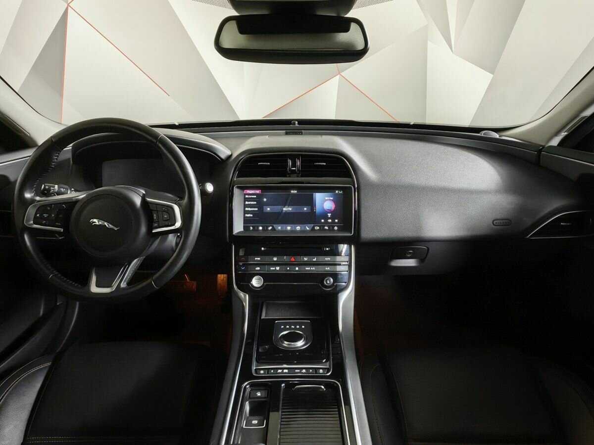 Купить Jaguar XE, 2018, 135 678 км, фото №10