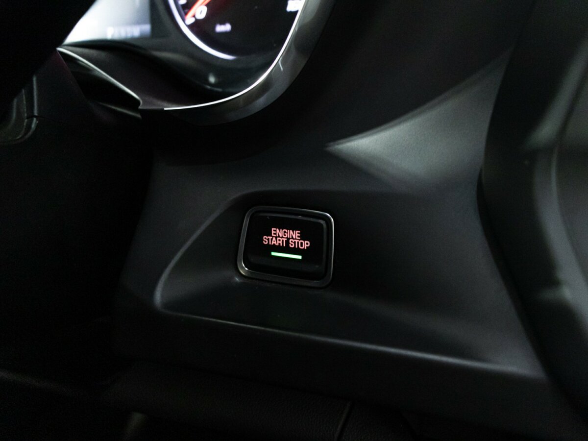 Купить Chevrolet Camaro VI, 2017, 83 000 км, фото №16