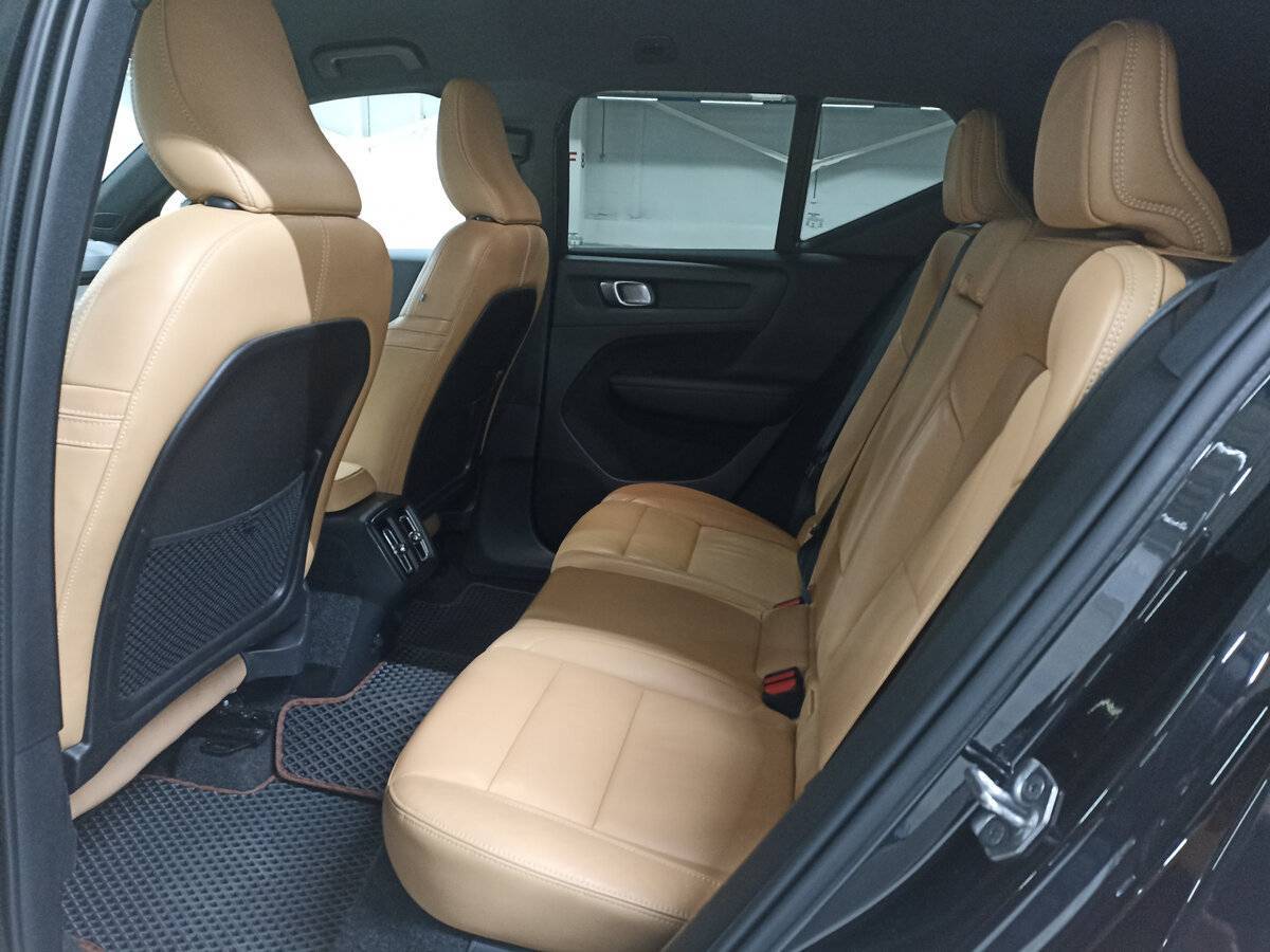 Купить Volvo XC40, 2021, 114 891 км, фото №12