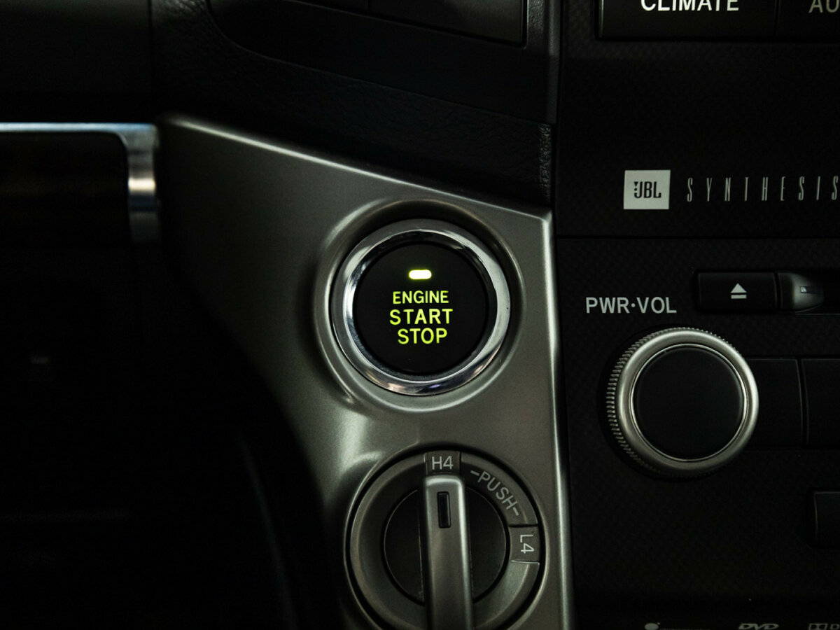 Купить Toyota Land Cruiser 200 Series, 2011, 144 791 км, фото №17