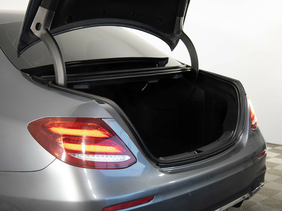 Купить Mercedes-Benz E-Класс 220 d V (W213, S213, C238), 2018, 56 986 км, фото №18