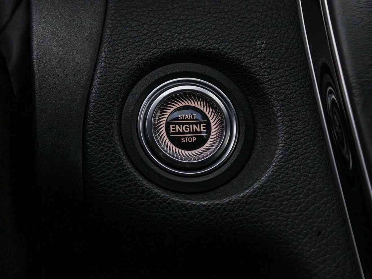 Купить Mercedes-Benz C-Класс 180 IV (W205) Рестайлинг, 2018, 57 000 км, фото №19