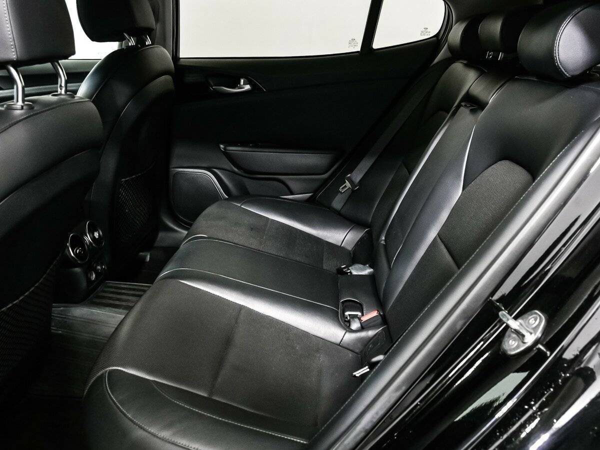 Купить Kia Stinger, 2018, 123 340 км, фото №12