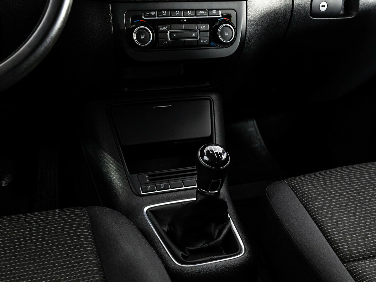 Купить Volkswagen Tiguan I Рестайлинг, 2014, 76 192 км, фото №9